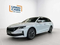 Blanc Occasion 2025 Skoda Octavia Lodge Break | 34 861 € (Prix juste)