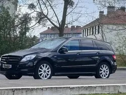 Noir Utilisé 2013 Mercedes R300 Monospace | 11 500 €