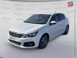 Utilisé 2018 Peugeot 308 Allure Berline | 10 499 € (Prix juste)