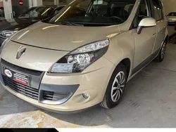Utilisé 2011 Renault Scénic III Authentique Monospace | 7 299 € (Bon prix)