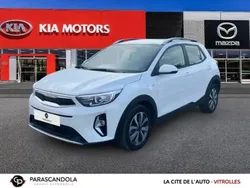 Blanc Utilisé 2023 Kia Stonic Active SUV | 17 990 € (Prix juste)