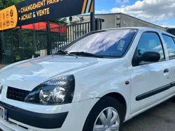 Utilisé 2002 Renault Clio II Dynamique Citadine | 4 495 € (Prix juste)