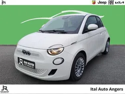 Blanc Utilisé 2023 Fiat 500e Action Citadine | 13 990 € (Prix juste)