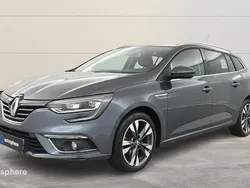 Gris Utilisé 2019 Renault Mégane GrandTour Intens Break | 16 999 € (Prix juste)