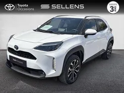 Blanc Utilisé 2023 Toyota Yaris Hybrid Design | 24 880 € (Prix juste)