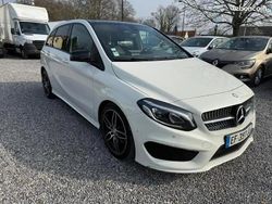Blanc Utilisé 2016 Mercedes B200 AMG line Monospace | 12 990 €