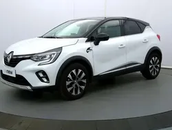Blanc Utilisé 2024 Renault Captur Techno SUV | 19 590 € (Prix juste)