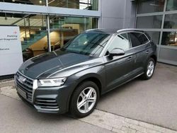 Gris Utilisé 2020 Audi Q5 Sport SUV | 34 990 €