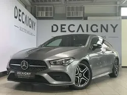 Gris Utilisé 2023 Mercedes CLA180 AMG line Berline | 33 975 € (Prix juste)