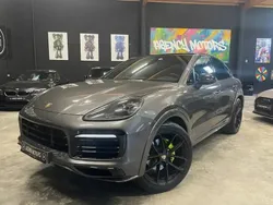 Gris Utilisé 2021 Porsche Cayenne SUV | 78 490 € (Prix juste)
