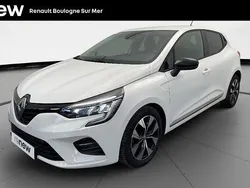 Blanc Utilisé 2023 Renault Clio V Evolution Citadine | 16 990 € (Prix juste)