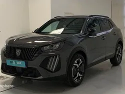 Gris Nouvelle 2025 Peugeot 2008 Allure SUV | 29 900 € (Prix assez cher)