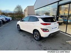 Chalk white métal Utilisé 2021 Hyundai Kona SUV | 18 990 € (Prix assez cher)