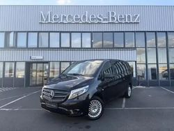 Noir Utilisé 2022 Mercedes Vito Van | 43 080 €