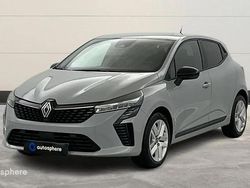 Gris Utilisé 2024 Renault Clio V Evolution Berline | 15 990 € (Prix juste)