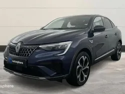 Bleu Utilisé 2024 Renault Arkana Techno SUV | 27 499 € (Prix assez cher)