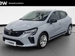 Gris Utilisé 2024 Renault Clio V Evolution Berline | 18 590 € (Prix juste)