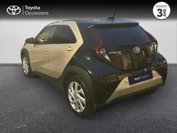 Biton beige gingembre métal/toit noir Occasion 2022 Toyota Aygo X Design SUV | 13 990 € (Prix juste)