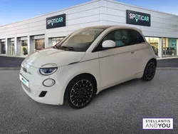 Blanc Utilisé 2023 Fiat 500e La Prima Berline | 18 990 € (Prix juste)