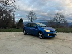 Utilisé 2005 Renault Clio III Berline | 3 490 €