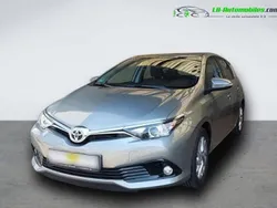Utilisé 2016 Toyota Auris Berline | 18 600 € (Prix cher)