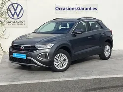 Gris Utilisé 2024 VW T-Roc Life SUV | 30 890 € (Prix juste)
