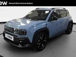 Bleu Utilisé 2025 Renault 4 E-Tech Techno SUV | 35 990 €