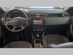 Gris Utilisé 2024 Dacia Duster Journey SUV | 22 490 € (Prix juste)