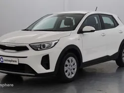 Blanc Utilisé 2021 Kia Stonic Motion SUV | 14 499 € (Prix juste)