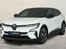 Blanc Utilisé 2024 Renault Mégane Iconic SUV | 29 999 € (Prix juste)