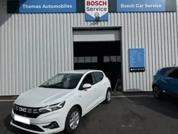 Blanc Utilisé 2023 Dacia Sandero Expression Citadine | 14 250 € (Prix juste)