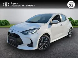Blanc Utilisé 2023 Toyota Yaris Hybrid Design | 19 990 € (Super prix)