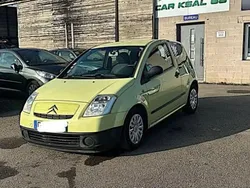 Jaune Utilisé 2004 Citroën C2 Citadine | 1 999 € (Prix juste)
