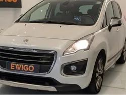 Blanc Utilisé 2016 Peugeot 3008 Access Monospace | 7 490 €