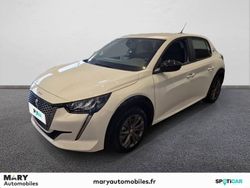 Rouge Utilisé 2023 Peugeot e-208 Style Citadine | 19 590 € (Prix juste)