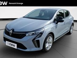 Gris Utilisé 2024 Renault Clio Evolution Van | 17 499 €