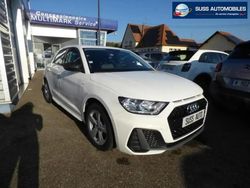 Blanc Utilisé 2019 Audi A1 Advanced Citadine | 18 990 € (Prix juste)