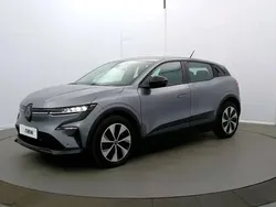 Gris Utilisé 2023 Renault Mégane Evolution Berline | 26 190 € (Prix juste)