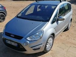 Utilisé 2010 Ford S-MAX Titanium Monospace | 7 500 €