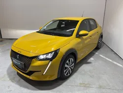 Jaune Utilisé 2020 Peugeot e-208 Style Citadine | 13 990 € (Prix juste)