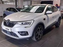 Blanc univers Occasion 2022 Renault Arkana SUV | 20 890 €