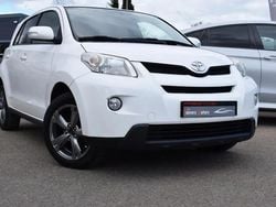 Blanc Utilisé 2010 Toyota Urban Cruiser Life SUV | 9 400 €