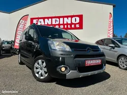 Noir Utilisé 2015 Citroën Berlingo XTR Monospace | 9 990 € (Prix assez cher)
