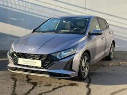 Meta blue métal Utilisé 2024 Hyundai i20 Berline | 17 990 €