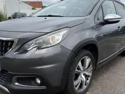 Gris Utilisé 2017 Peugeot 2008 Crossway SUV | 7 490 € (Super prix)