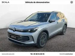 Oyster silver metallic Nouvelle 2025 VW Tiguan SUV | 50 490 €