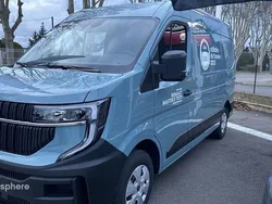 Bleu volga Utilisé 2025 Renault Master Van | 50 799 €