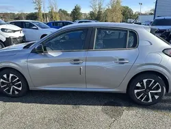 Gris Nouvelle 2024 Peugeot 208 Active Citadine | 15 690 € (Bon prix)