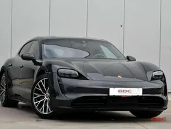 Gris Utilisé 2023 Porsche Taycan Cross Turismo Berline | 69 999 € (Super prix)