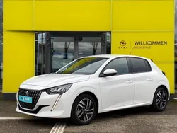 Blanc Utilisé 2022 Peugeot 208 Allure Citadine | 13 690 € (Bon prix)